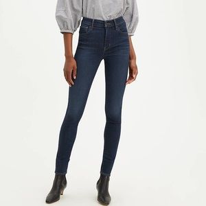 Levi’s 720 high rise super skinny jeans